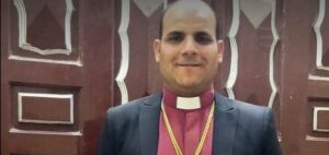 القس هاني نجيب سكرتير مجمع الكنائس الرسولية بالمنيا: نعيش أزهى عصور ترسيخ المواطنة في عهد الرئيس السيسي