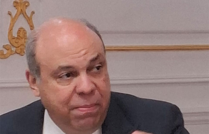 وزير الطيران المدني: لا توجد أزمة طاقة داخليًا أو خارجيًا