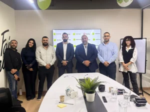 إندرايف توقع اتفاقية مع “لاكي” لتوفير مزايا مالية حصرية للسائقين المتميزين