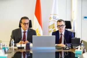 وزيرا الصحة والتخطيط يناقشان الخطة الاستثمارية لوزارة الصحة للعام المالي 2026/2027