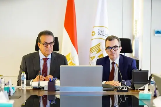 وزيرا الصحة والتخطيط  يناقشان الخطة الاستثمارية لوزارة الصحة للعام المالي 2026/2027