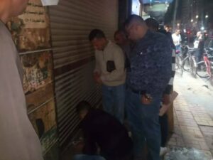 أسيوط تشمع 27 محلًا ومنشأة تجارية خالفت قرارات الغلق خلال حملات مكثفة