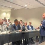 وزير المالية خلال حوار مفتوح مع عدد من المستثمرين الدوليين بواشنطن: نتعامل مع التحديات الراهنة بشكل استباقي