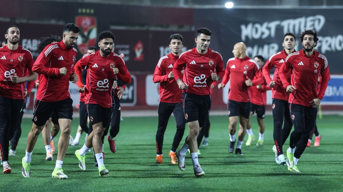الأهلي يستعد لمباراة سموحة في الدوري