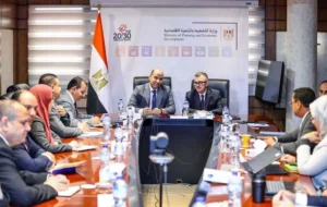وزيرا التخطيط والعمل يناقشان زيادة معدلات التشغيل