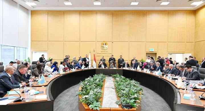 وزيرة الإسكان تلتقي بأعضاء مجلس النواب لبحث مطالب المواطنين بدوائرهم