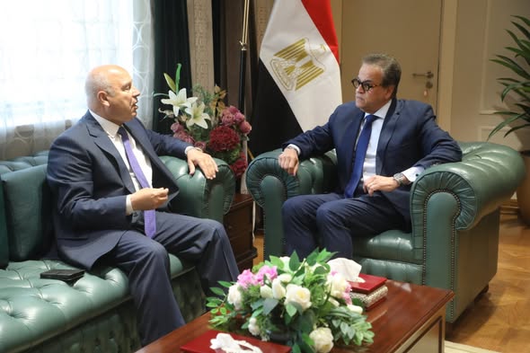 وزير الصحة يستقبل الفريق كامل الوزير لبحث عدد من ملفات التعاون الهامة