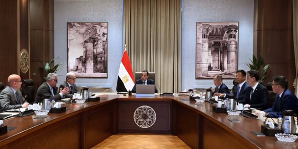 مدبولي يبحث مع شركة صينية إنشاء مصنع ألومنيوم بـ2 مليار دولار في شرق بورسعيد