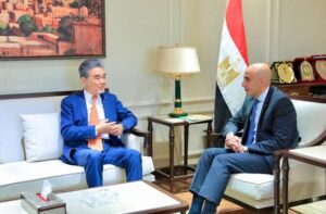 وزير التعليم يستقبل رئيس جامعة هيروشيما لبحث إدخال الثقافة المالية بالمدارس