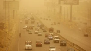 الأرصاد تحذر من شبورة كثيفة وأتربة عالقة.. تفاصيل طقس اليوم السبت