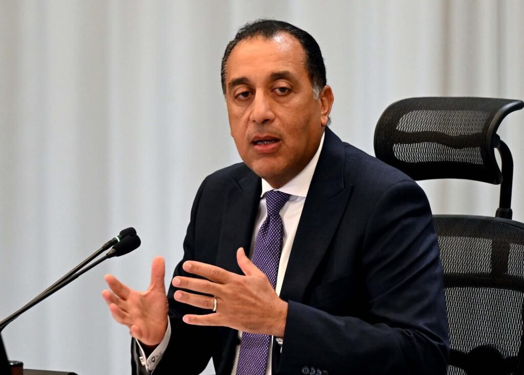 مدبولي يتابع تطورات مشروع رأس الحكمة.. تسليم آلاف الأفدنة وتنفيذ مشروعات سياحية