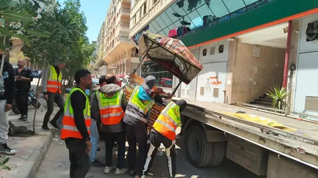 وزيرة الإسكان تتابع سير العمل والموقف التنفيذي بعددٍ من المشروعات بأكتوبر