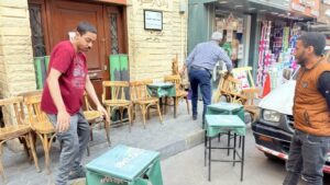 محافظ الجيزة يوجه بإزالة وسائل حجز انتظار السيارات بشارع النيل بالدقي