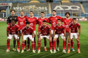أشرف بن شرقي يقود هجوم الأهلي أمام الزمالك بالدوري