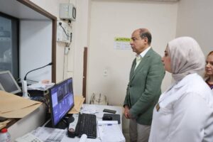 محافظ المنيا يتفقد وحدة مناظير الجهاز الهضمي الجديدة بسمالوط التخصصي