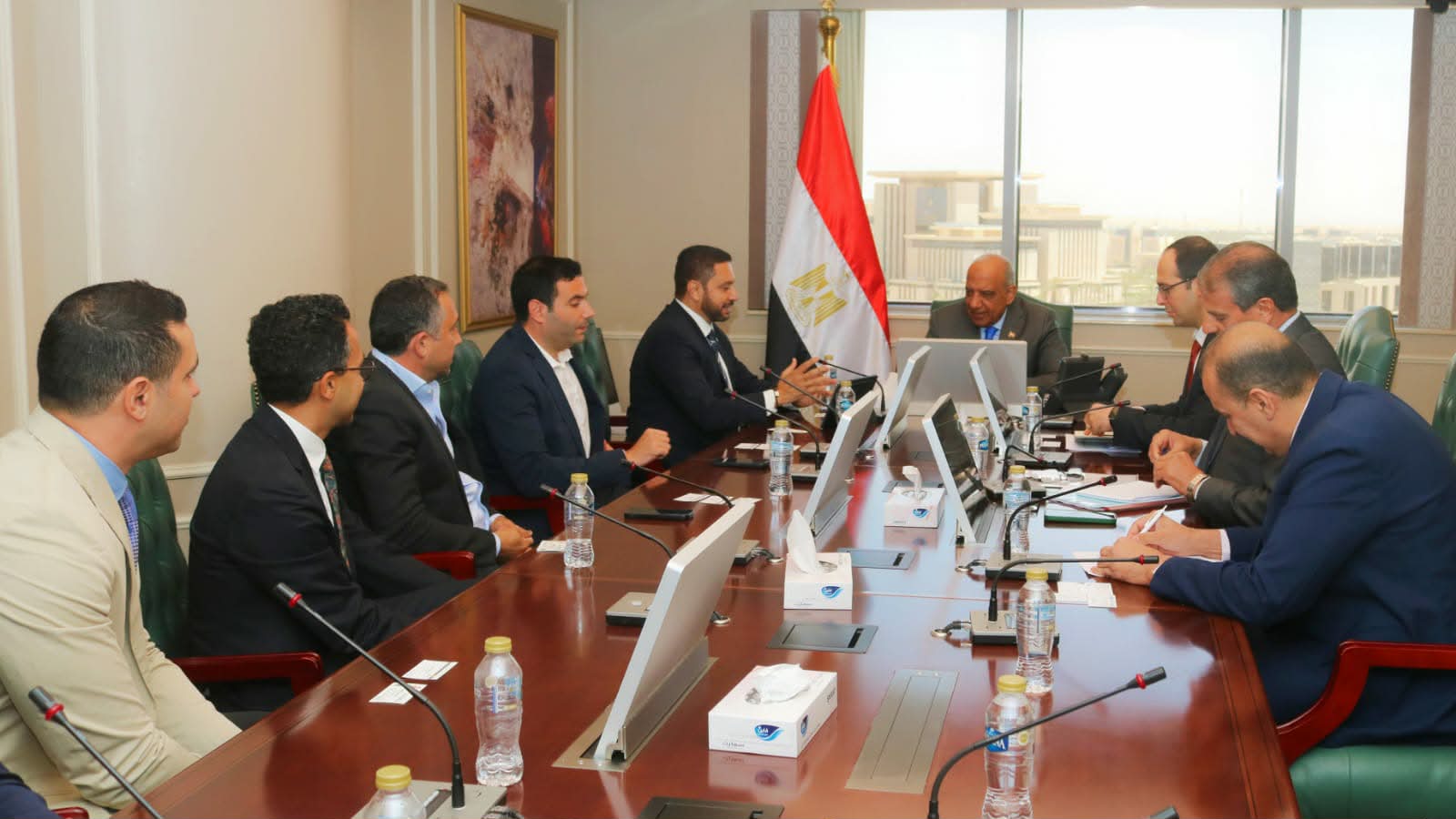 وزير الكهرباء يبحث مع “جيلا -انترو – سيجنفاي” التعاون بتعزيز كفاءة الطاقة