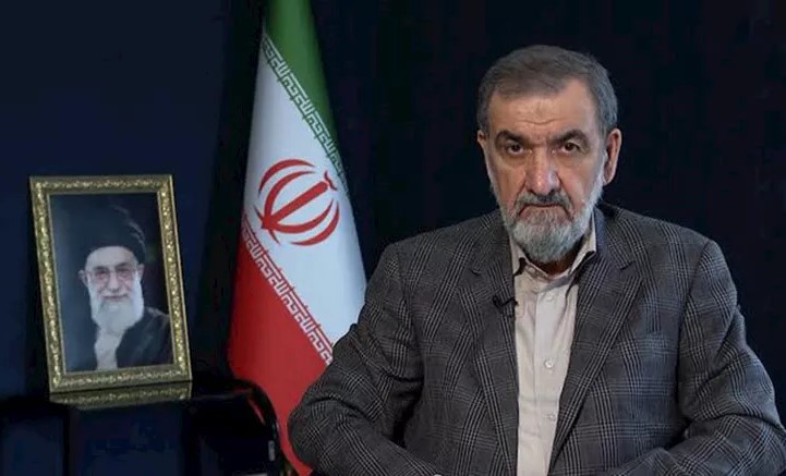 مستشار المرشد الإيراني لواشنطن: استعدوا لنهاية مأساوية لسفنكم الحربية