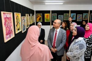 افتتاح معرضين فنيين بكلية التربية النوعية جامعة أسيوط تأكيدًا على دعم الإبداع الأكاديمي والطلابي