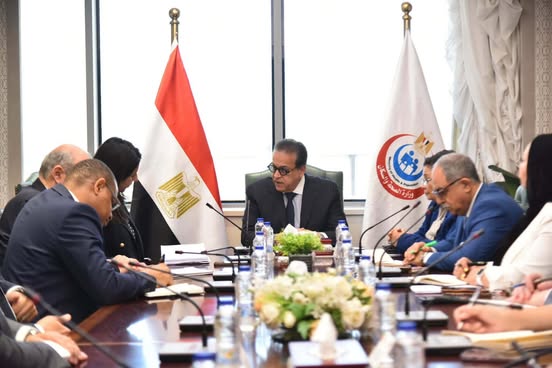 وزير الصحة يجتمع بالبنك الدولي ومؤسسة التمويل لتعزيز التعاون