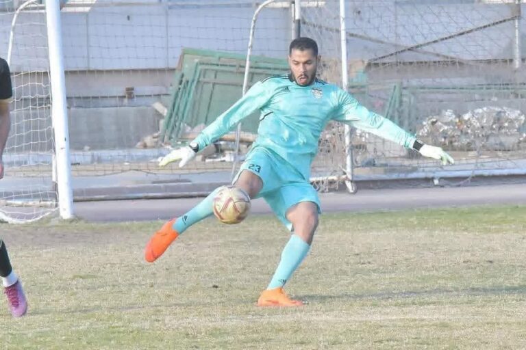 أحمد سالم حارس مرمي فريقي طلائع الجيش والإنتاج الحربي السابق