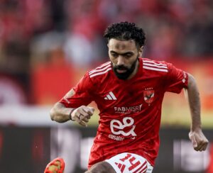 حسين الشحات يتقدم بالهدف الأول في مباراة الاهلي و انبي