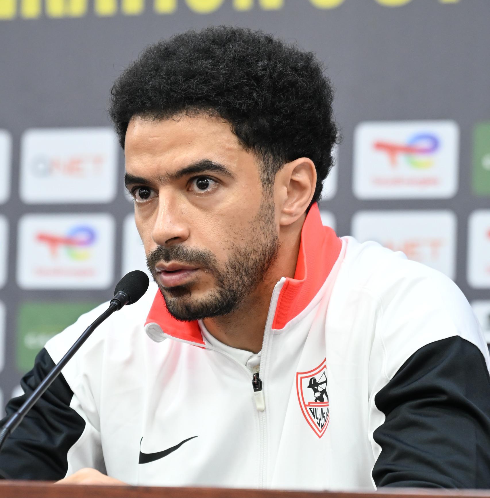 عمر جابر: الكل منتظر فوز الزمالك بالكونفدرالية ونسعى لذلك