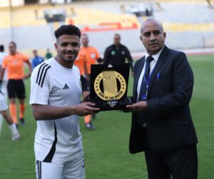 رشاد المتولي يحصد جائزة رجل مباراة مودرن وفاركو