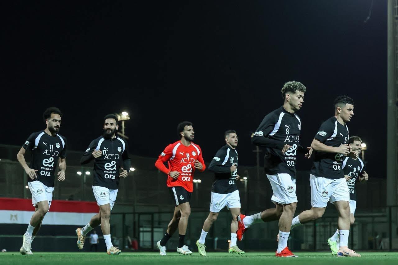 زيزو و مرموش يقودان هجوم المنتخب في مباراة روسيا الودية