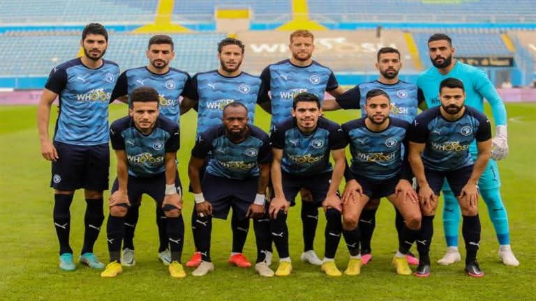 ماييلي يقود تشكيل بيراميدز أمام زد في نهائي كأس مصر