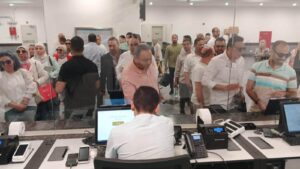 إقبال كبير من المواطنين على محطات المرحلة الأولى لمونوريل شرق النيل