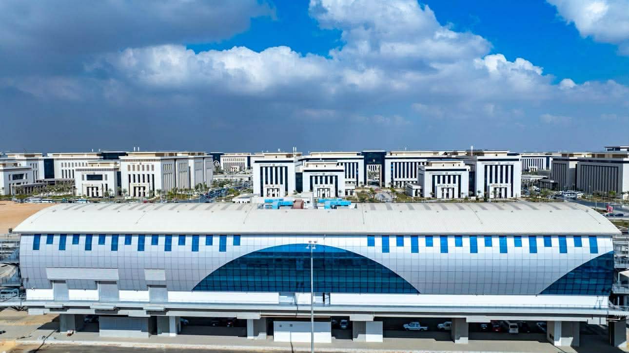 مونوريل شرق النيل يفتح أبوابه للركاب غدًا