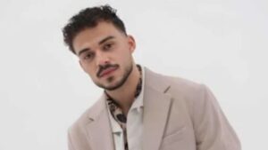 حسام السيلاوي يعتذر عن إساءته للدين الإسلامي : بمر بفترة صحية قاسية..القصة كاملة