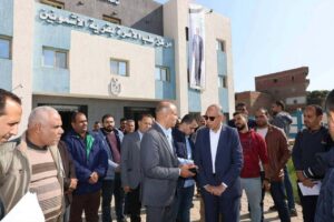 مستشار رئيس الجمهورية لمبادرة «حياة كريمة» ومحافظ المنيا يبحثان معدلات تنفيذ مشروعات المبادرة بالمحافظة