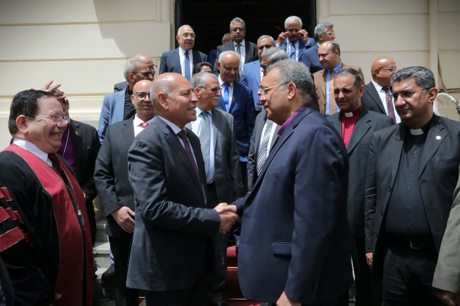 رئيس الطائفة الإنجيلية يهنئ محافظ القاهرة بمناسبة قرب حلول عيد الأضحى المبارك