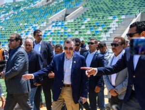 وزير التخطيط يعلن دعم النادي المصري بـ200 مليون جنيه