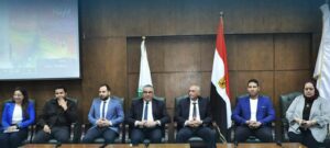 بالذكاء الاصطناعي.. تجارة عين شمس تدعم الطلاب لتحويل أفكارهم لشركات ناشئة