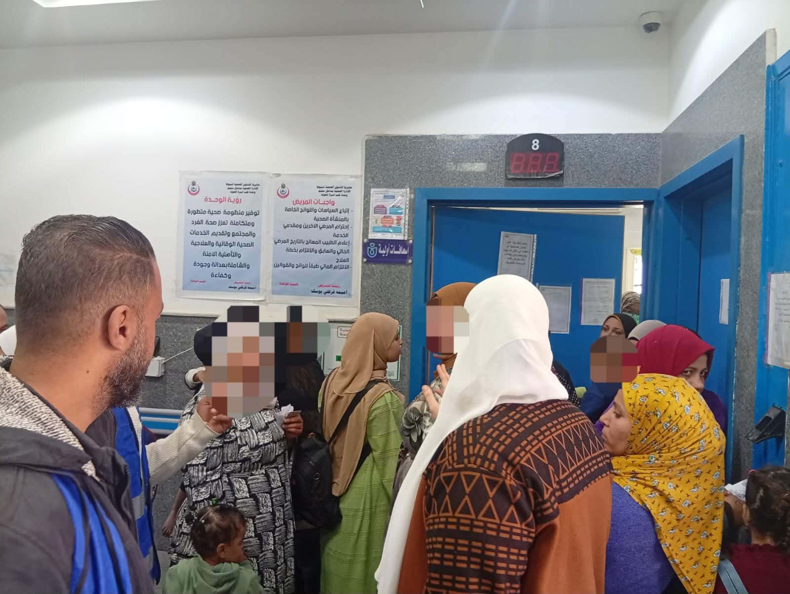 لخدمة أهالي قرية “بني محمد”..طب أسيوط تطلق قافلة طبية مجانية