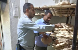 تحرير 261 مخالفة متنوعة وضبط صيدلية بدون ترخيص و10 آلاف عبوة دوائية مجهولة المصدر بالمنيا
