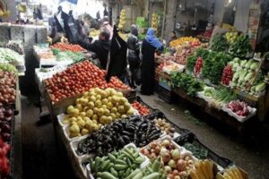 أسعار الخضروات والفاكهة فى الطالع  بالأسواق