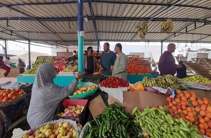 ارتفاع أسعار الخضروات والفاكهة بالأسواق