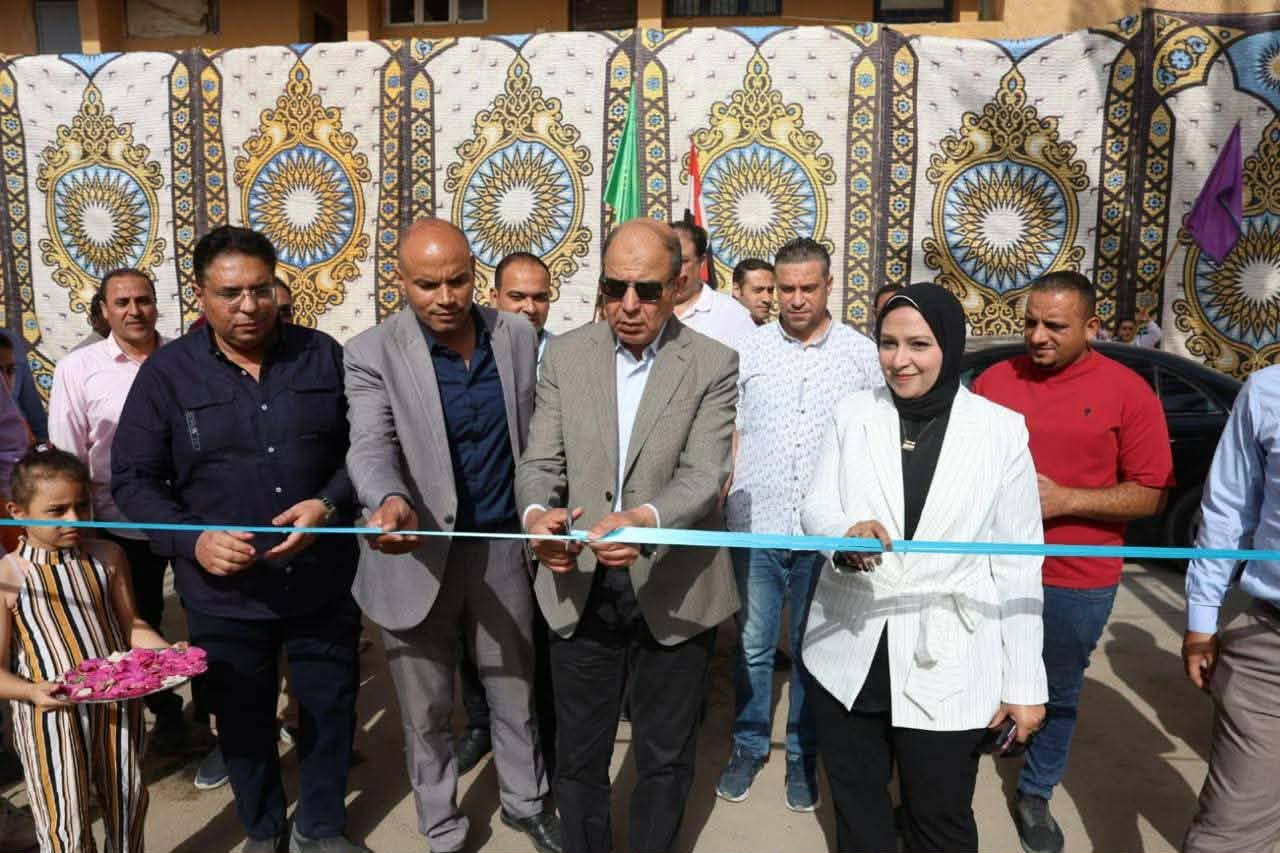 محافظ المنيا يفتتح مجمع مواقف سمالوط الجديد.. مشروع عملاق لإنهاء العشوائية المرورية بسعة 478 سيارة