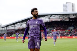 محمد صلاح ينفرد برقم قياسي مع ليفربول أمام برينتفورد