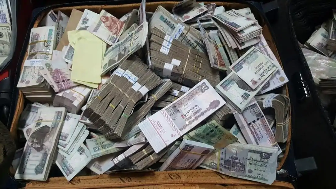 الأموال العامة تضبط غسل 50 مليون جنيه حصيلة الهجرة غير الشرعية