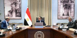 مدبولي يتابع خطة تطوير المطارات ويؤكد: القطاع الخاص شريك استراتيجي لتحويل المطارات المصرية إلى مراكز عالمية
