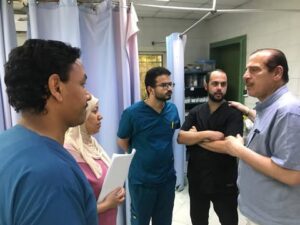 جولة تفقدية لنائب وزير الصحة بمنشآت طبية بالقاهرة