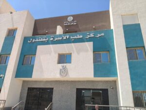 وزير  الصحة يطلع على تقرير عن 141 زيارة ميدانية لمتابعة 60 مستشفى و81 وحدة صحية