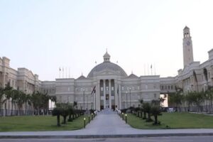 جامعة القاهرة الأهلية تنظم ندوة توعوية لإدارة الضغوط النفسية لدى الطلاب