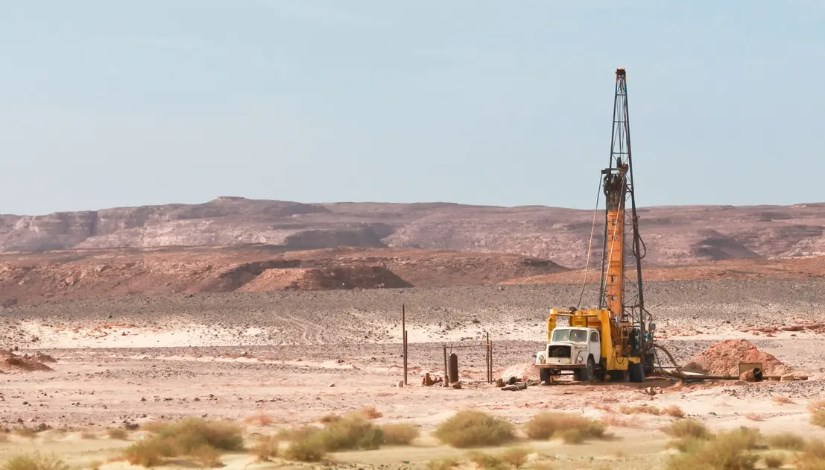 عجيبة للبترول تحقق أكبر اكتشاف غازي بالصحراء الغربية منذ 15 عاماً بالشراكة مع إيني الإيطالية