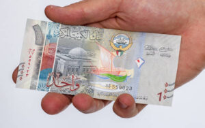 سعر الدينار الكويتي اليوم السبت في مصر