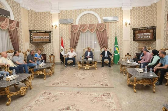 محافظ المنيا يستقبل نائب وزيرة الإسكان لمتابعة مشروعات مياه الشرب والصرف الصحي بالمحافظة